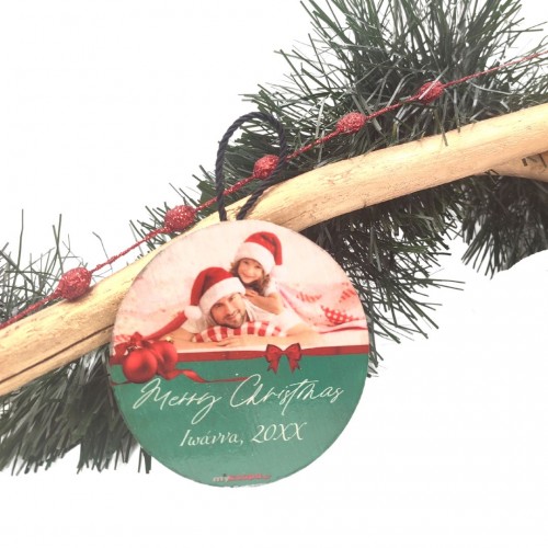 Red Bow, Merry Christmas με Φωτογραφία, Όνομα και Έτος, Χριστουγεννιάτικο Ξύλινο στολίδι, Πράσινο, 9εκ.